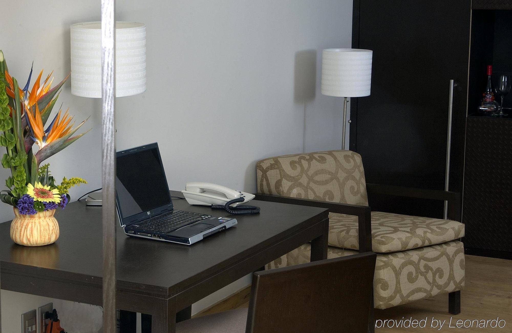 Exe Suites Reforma Mexico City Room photo
